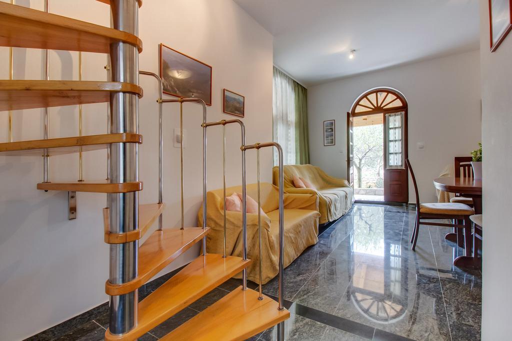 Apartments Franjo Mali Lošinj Cameră foto