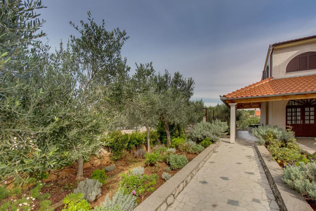 Apartments Franjo Mali Lošinj Cameră foto