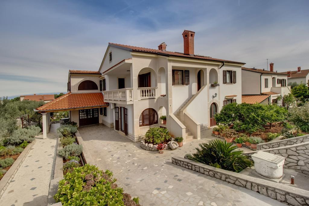 Apartments Franjo Mali Lošinj Cameră foto